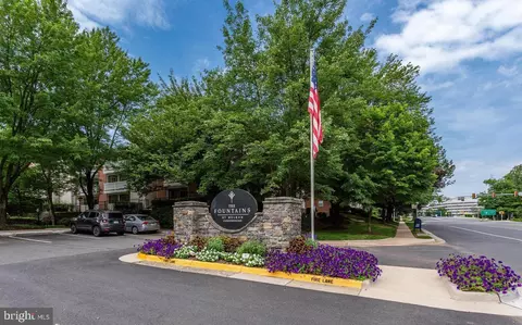 1504 Lincoln Way #102, Mclean, VA 22102