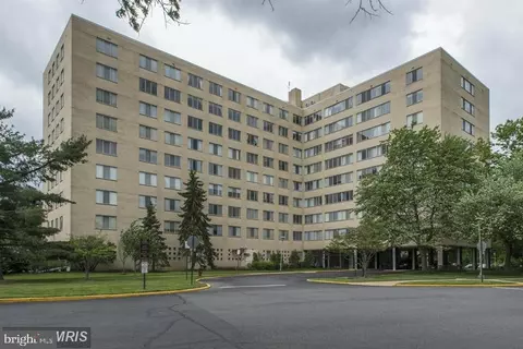 6621 Wakefield Dr #109, Alexandria, VA 22307