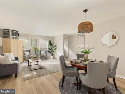 Living - 9005 Okeith Ct, Springfield, VA 22152 photo 3 of 7