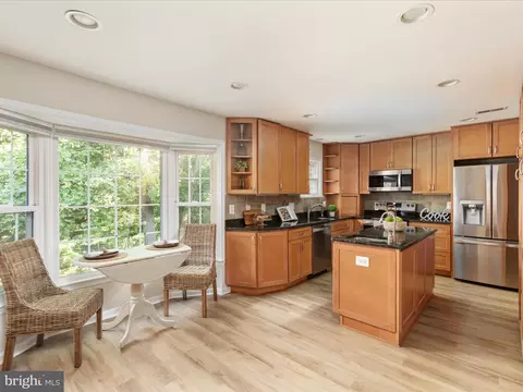 Kitchen - 9005 Okeith Ct, Springfield, VA 22152 photo 2 of 5