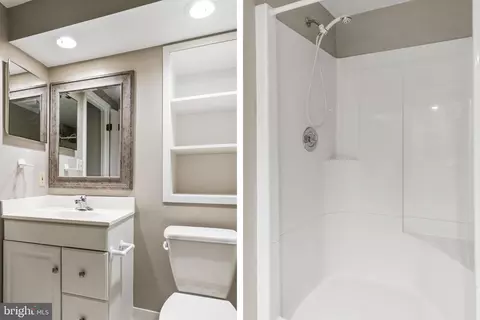Bath - 2609 Deerdell Ln, Reston, VA 20191 photo 5 of 5