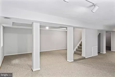 Other - 2609 Deerdell Ln, Reston, VA 20191 photo 15 of 20