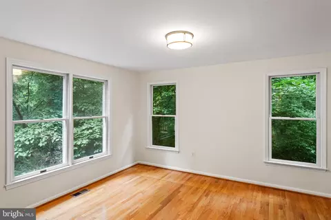 Bedroom - 2609 Deerdell Ln, Reston, VA 20191 photo 1 of 7
