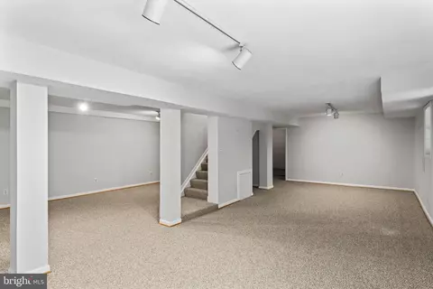 Other - 2609 Deerdell Ln, Reston, VA 20191 photo 17 of 20