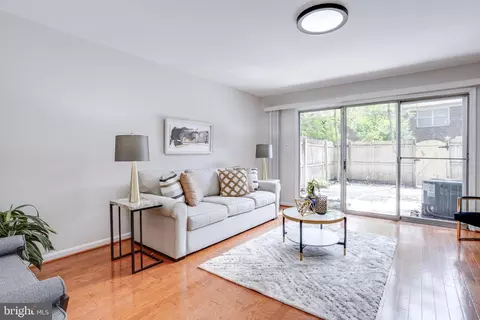8553 Barrington Ct #923, Springfield, VA 22152 photo 15