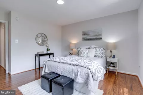 8553 Barrington Ct #923, Springfield, VA 22152 photo 23