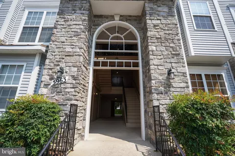 5963 Founders Hill Dr #102, Alexandria, VA 22310