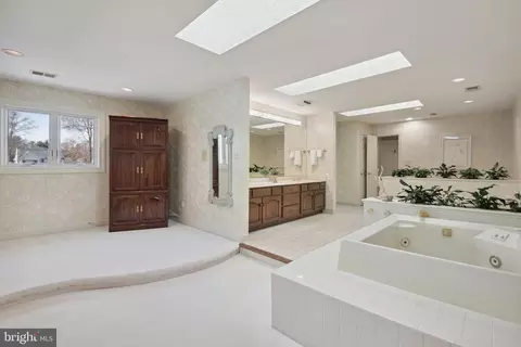 1307 Daviswood Dr, Mclean, VA 22102 photo 62