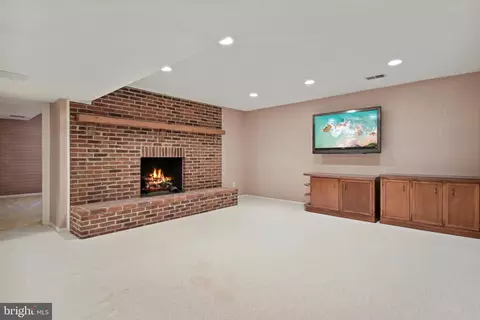 1307 Daviswood Dr, Mclean, VA 22102 photo 77