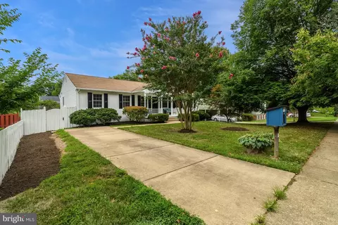 1603 Evers Dr, Mclean, VA 22101 photo 3