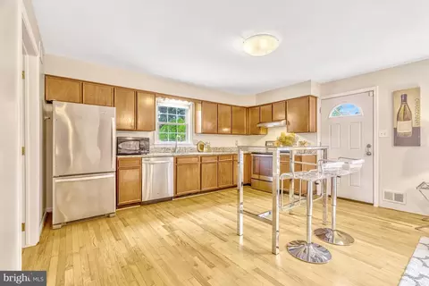1603 Evers Dr, Mclean, VA 22101 photo 9
