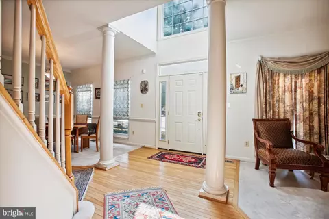 Entry Way - 6197 Deer Ridge Trl, Springfield, VA 22150 photo 1 of 11
