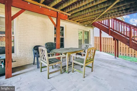 Exterior - 6197 Deer Ridge Trl, Springfield, VA 22150 photo 2 of 18