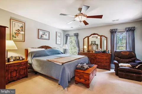 Bedroom - 6197 Deer Ridge Trl, Springfield, VA 22150 photo 1 of 9