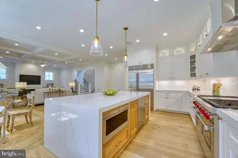 6511 Tucker Ave, Mclean, VA 22101 photo 15