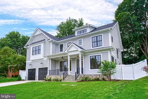 6511 Tucker Ave, Mclean, VA 22101 photo 3