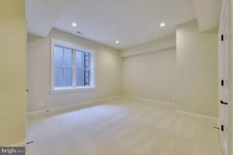 6511 Tucker Ave, Mclean, VA 22101 photo 59