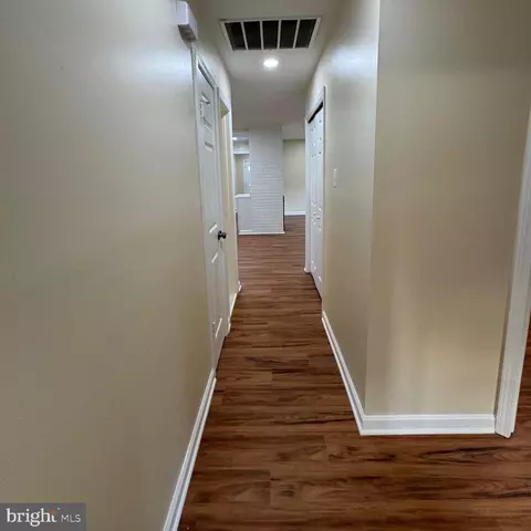 7441 Long Pine Dr, Springfield, VA 22151 photo 13