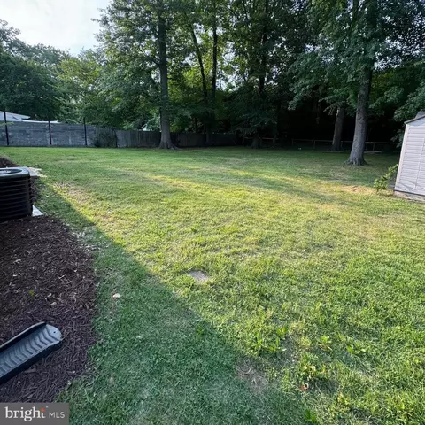 7441 Long Pine Dr, Springfield, VA 22151 photo 23