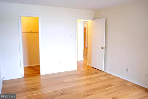 Bedroom - 1800 Old Meadow Rd #1715, Mclean, VA 22102 photo 2 of 3