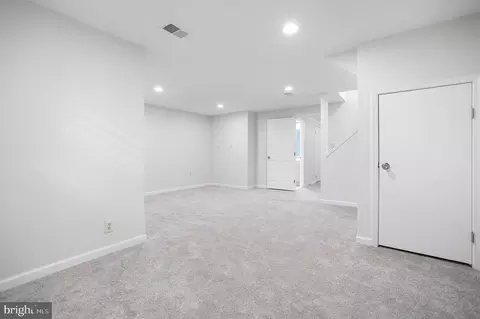 8012 Dayspring Ct, Springfield, VA 22153 photo 25