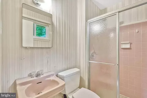 5213 Kings Park Dr, Springfield, VA 22151 photo 28