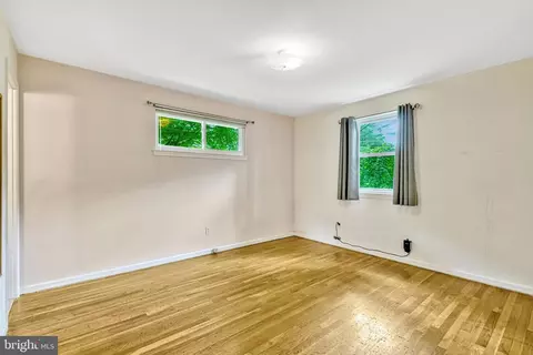5213 Kings Park Dr, Springfield, VA 22151 photo 25