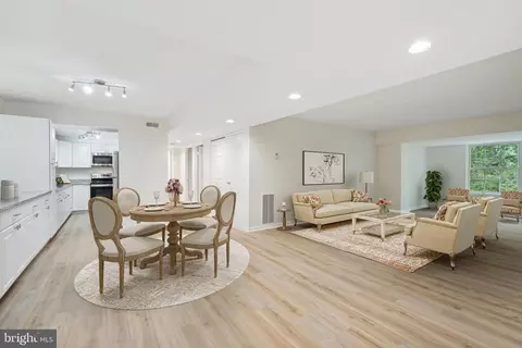 7640 Provincial Dr #308, Mclean, VA 22102