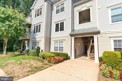 12491 Hayes Ct #301, Fairfax, VA 22033