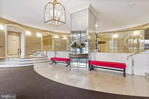 8340 Greensboro Dr #421, Mclean, VA 22102 photo 5
