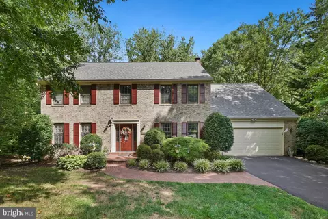 7515 Wilderness Way, Fairfax Station, VA 22039