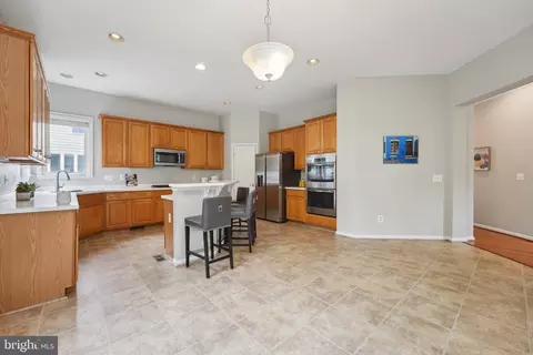 6244 Rolling Spring Ct, Springfield, VA 22152 photo 12