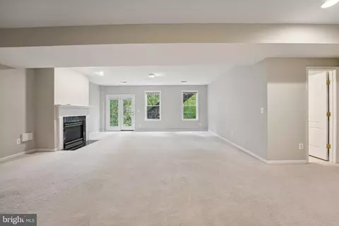 6244 Rolling Spring Ct, Springfield, VA 22152 photo 39