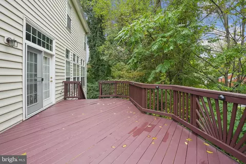 6244 Rolling Spring Ct, Springfield, VA 22152 photo 34
