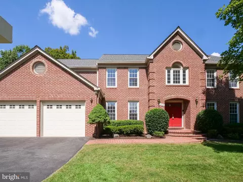 15512 Meherrin Dr, Centreville, VA 20120