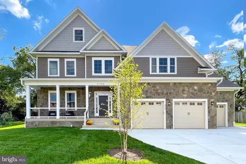 6705 James Lee St, Falls Church, VA 22042
