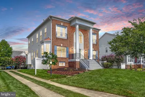 9024 Virginia Ter, Lorton, VA 22079