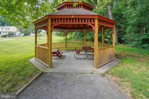 8017 Agin Ct, Mclean, VA 22102 photo 43