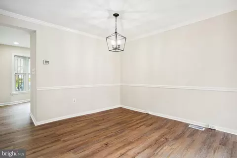 10329 Mockingbird Pond Ct, Burke, VA 22015 photo 13