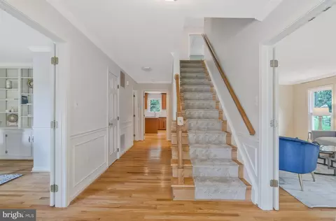 Entry Way - 2605 Barnside Ct, Herndon, VA 20171 photo 1 of 7
