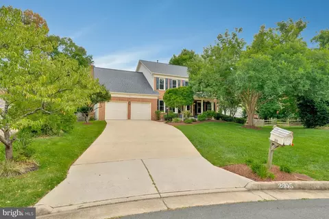 Exterior - 2605 Barnside Ct, Herndon, VA 20171 photo 6 of 17