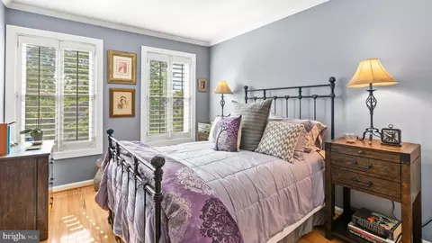 12083 Edgemere Cir, Reston, VA 20190 photo 13