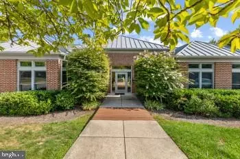 12083 Edgemere Cir, Reston, VA 20190 photo 30