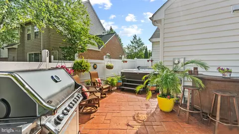 12083 Edgemere Cir, Reston, VA 20190 photo 26