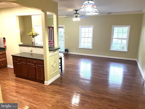 6120 Greeley Blvd, Springfield, VA 22152 photo 8