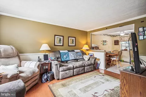 8497 Rainbow Bridge Ln, Springfield, VA 22153 photo 13