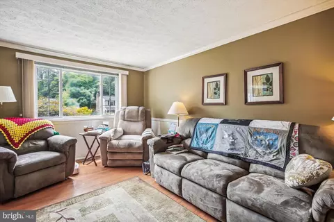 8497 Rainbow Bridge Ln, Springfield, VA 22153 photo 14