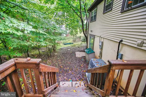 9121 Beachway Ln, Springfield, VA 22153 photo 43