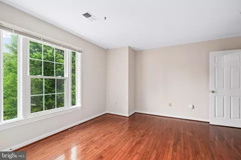11625 Deer Forest Rd, Reston, VA 20194 photo 29