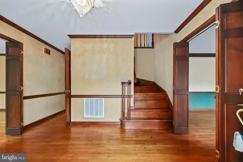 11625 Deer Forest Rd, Reston, VA 20194 photo 5
